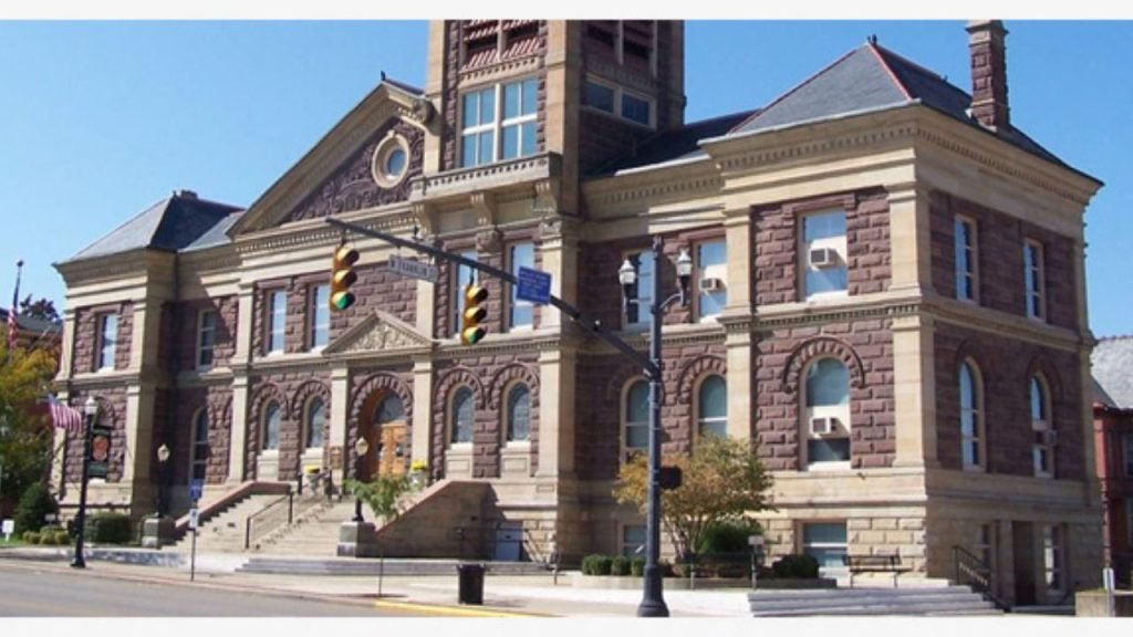 "Pickaway County Ohio property search showing 2026 parcel maps, ownership lookup, and updated tax assessment information for homeowners and buyers."